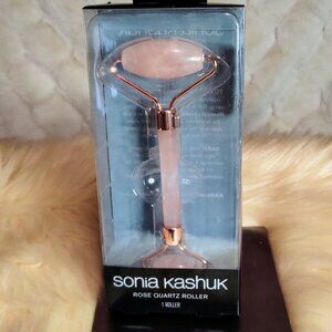 Sonia Kashuk - Rose Quartz Roller